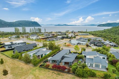Photo of property in 22 Okaia Drive, Kinloch, Taupo, 3377