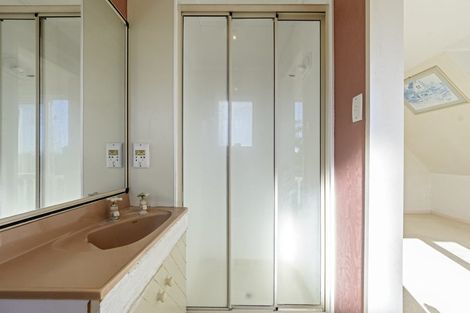 Photo of property in 86 Maungawhare Place, Otumoetai, Tauranga, 3110