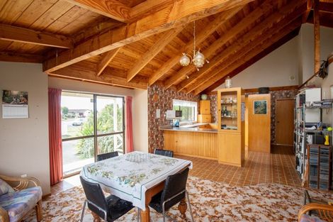 Photo of property in 17 Mahana Road, Ngatea, 3503