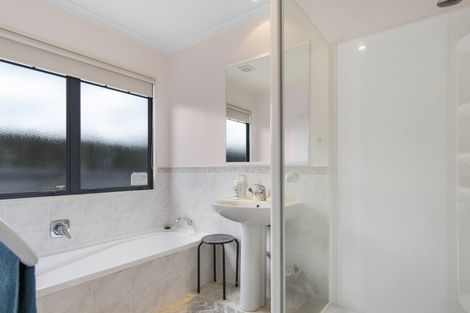 Photo of property in 480c Devonport Road, Tauranga South, Tauranga, 3112