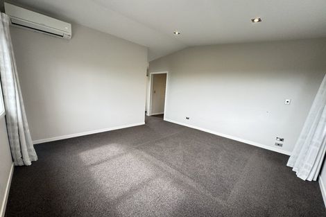 Photo of property in 2/6 Sandford Street, Campbells Bay, Auckland, 0630