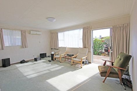 Photo of property in 80f Argyle Street, Mosgiel, 9024