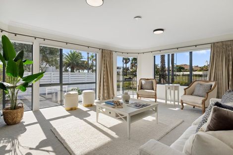 Photo of property in 16 Palm Beach Boulevard, Papamoa Beach, Papamoa, 3118