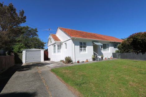 Photo of property in 27 Mitchell Street, Epuni, Lower Hutt, 5011