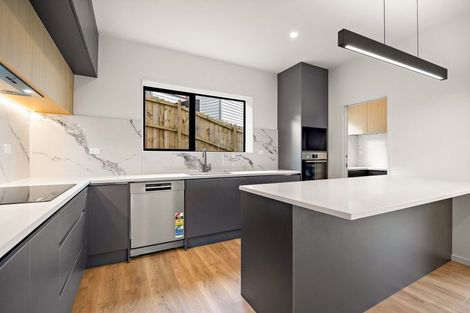 Photo of property in 2 Mara Waina Place, Swanson, Auckland, 0614