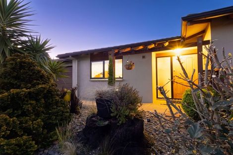Photo of property in 7 Central Park, Paraparaumu Beach, Paraparaumu, 5032