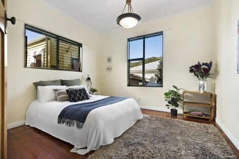 Photo of property in 10 Avon Street, Island Bay, Wellington, 6023