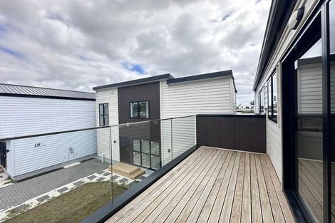 Photo of property in 44f Eastburn Street, Papakura, 2110