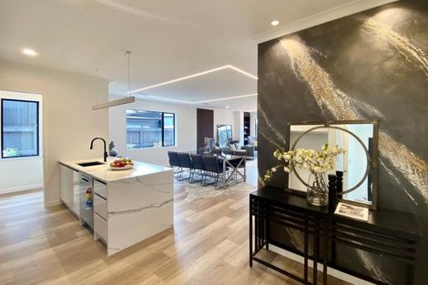 Photo of property in 10 Kotuitui Drive, Wainui, 0992