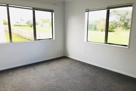 Photo of property in The Haven, 25/120 Beach Haven Road, Beach Haven, Auckland, 0626
