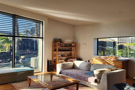 Photo of property in 23a Oscar Road, Greenhithe, Auckland, 0632