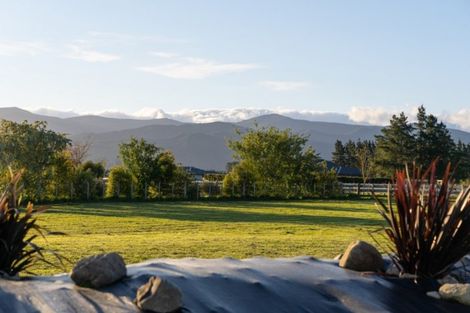 Photo of property in 37 Governors Green Drive, Greytown, 5712