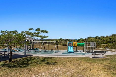 Photo of property in 7 Tara Iti Way, Coastlands, Whakatane, 3120