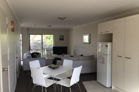 Photo of property in 24/94 Glengarry Road, Glen Eden, Auckland, 0602