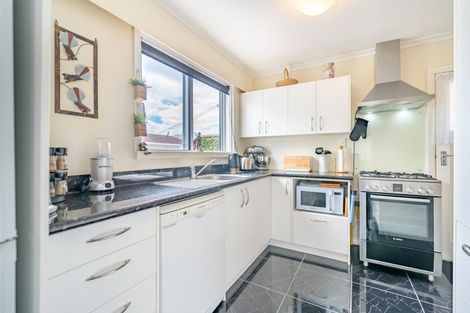 Photo of property in 64 Shakespeare Avenue, Trentham, Upper Hutt, 5018