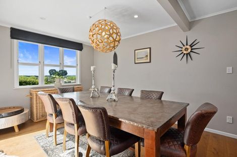 Photo of property in 47 Koraha Road, Kumeu, 0892