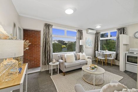 Photo of property in 6 Te Rauparaha Street, Otaki, 5512