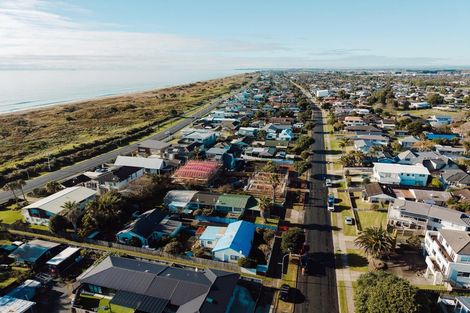 Photo of property in 23 Dickson Road, Papamoa Beach, Papamoa, 3118