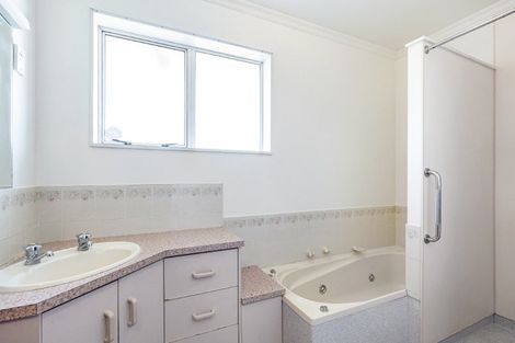 Photo of property in 1/39 Sackville Street, Fitzroy, New Plymouth, 4312
