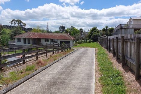 Photo of property in 15 Calla Street, Maungaturoto, 0520