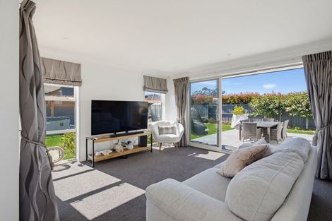 Photo of property in 12 Hamlett Drive, Woodend, 7610
