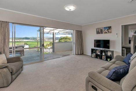 Photo of property in 15 Tanekaha Drive, Parahaki, Whangarei, 0112