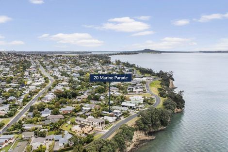 Photo of property in 20 Marine Parade, Mellons Bay, Auckland, 2014