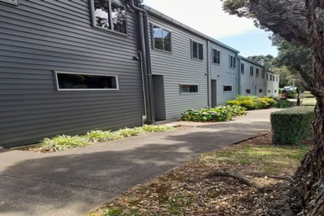 Photo of property in The Strand, 3/16 Ronald Street, Strandon, New Plymouth, 4312