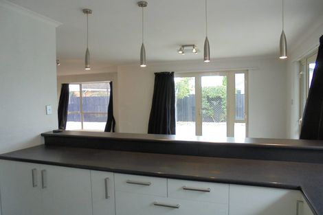 Photo of property in 39 Beauford Place, Parklands, Christchurch, 8083