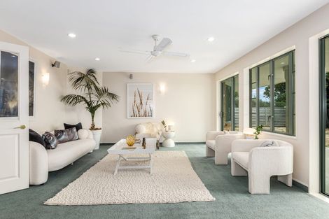 Photo of property in 69 Field Way, Waikanae Beach, Waikanae, 5036