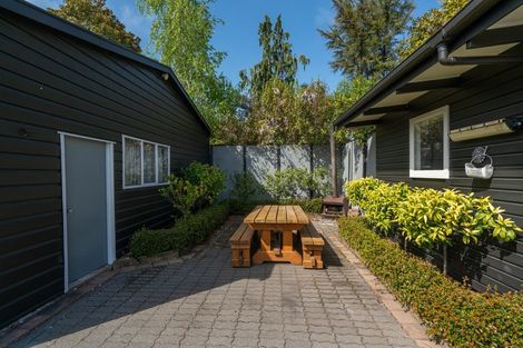 Photo of property in 14 Parata Street, Two Mile Bay, Taupo, 3330