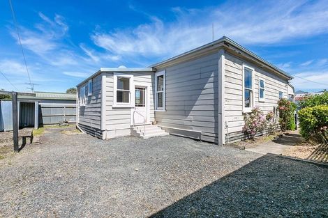 Photo of property in 61 Wesley Street, South Dunedin, Dunedin, 9012