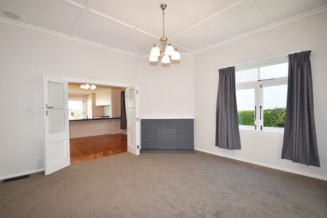 Photo of property in 28 Wairere Avenue, Mount Albert, Auckland, 1025