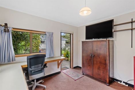 Photo of property in 19 Joyce Crescent, Ilam, Christchurch, 8041