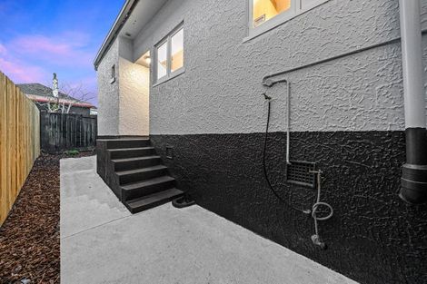 Photo of property in 4029 Great North Road, Glen Eden, Auckland, 0602