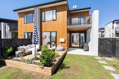 Photo of property in 26 Marine Parade, Hobsonville, Auckland, 0616