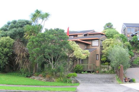 Photo of property in 17 Musick Point Road, Bucklands Beach, Auckland, 2012