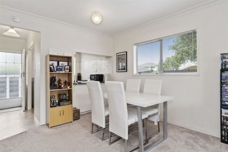 Photo of property in 16c Burrows Street, Tauranga South, Tauranga, 3112