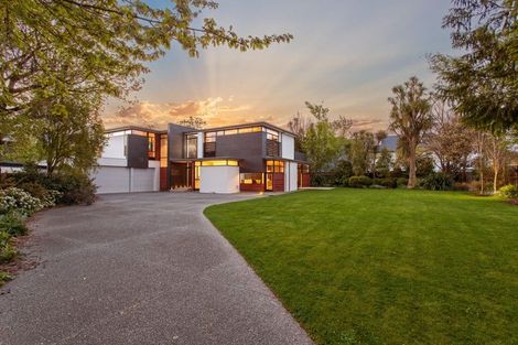 Photo of property in 91 Carlton Mill Road, Merivale, Christchurch, 8014