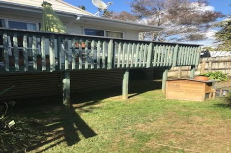 Photo of property in 2/51a Vincent Street, Howick, Auckland, 2014