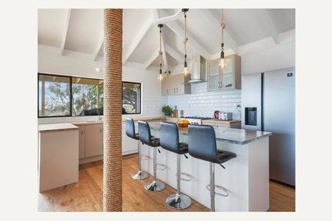 Photo of property in 21 Spicer Road, Cable Bay, 0420