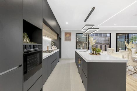 Photo of property in 14 Alluvial Street, Flat Bush, Auckland, 2019