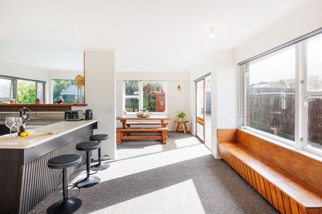 Photo of property in 98 Lethbridge Street, Feilding, 4702