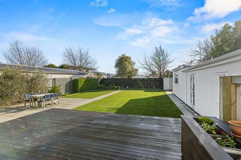 Photo of property in 229 Weston Road, St Albans, Christchurch, 8052