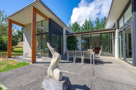 Photo of property in 86 Derham Road, Te Horo, Otaki, 5581