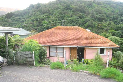 Photo of property in 10 Silverstream Road, Crofton Downs, Wellington, 6035