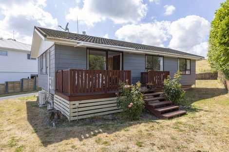 Photo of property in 12 Epping Place, Richmond Heights, Taupo, 3330