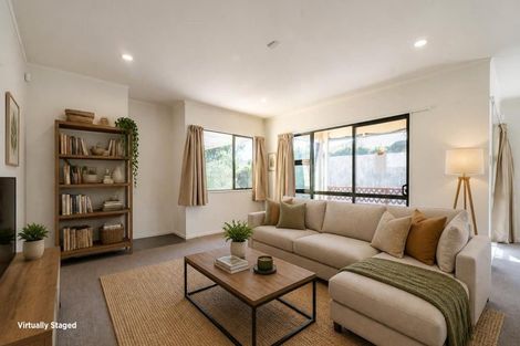 Photo of property in 7 Edgewater Grove, Whakatane, 3120