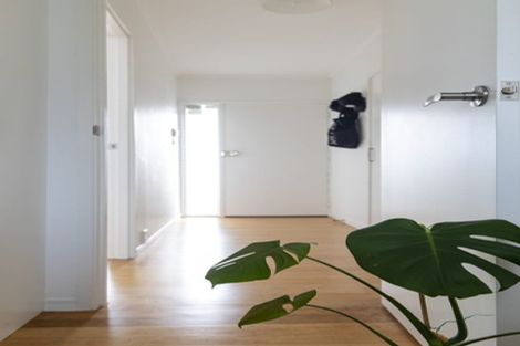 Photo of property in 1/15 Wairiki Road, Mount Eden, Auckland, 1024