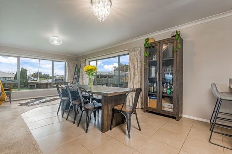 Photo of property in 16 Kauri Place, Pahiatua, 4910